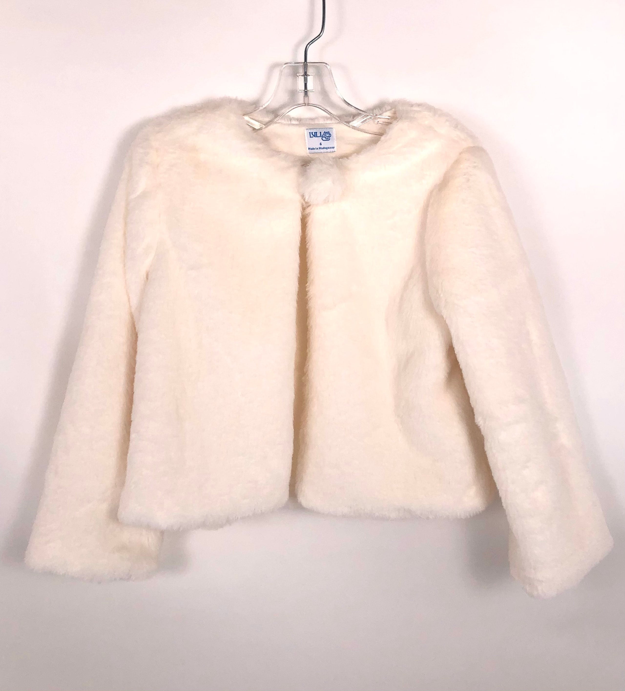 6853 White Fur Jacket